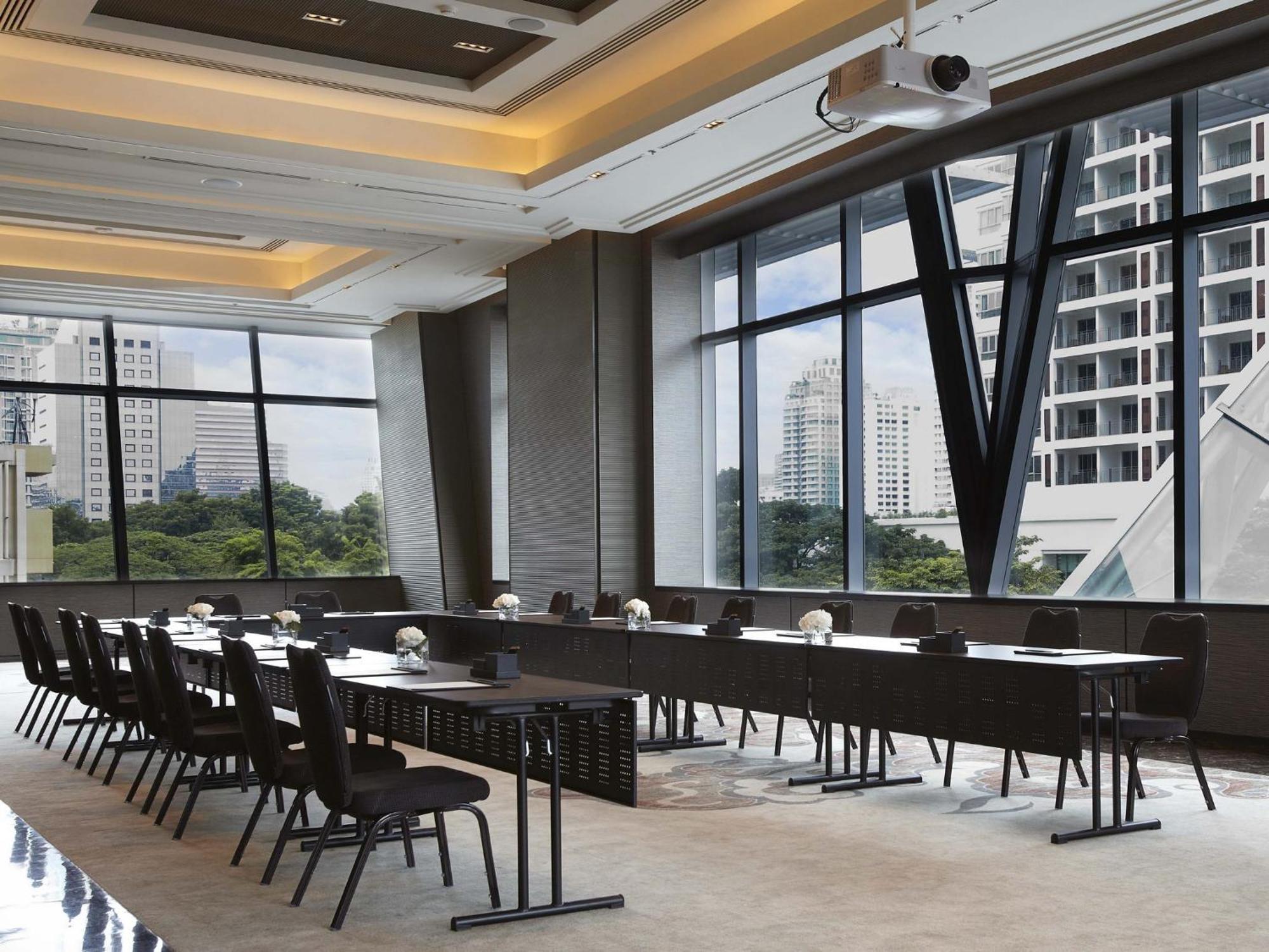 โรงแรม ดิ โอกุระ เพรสทีจ กรุงเทพ 5*